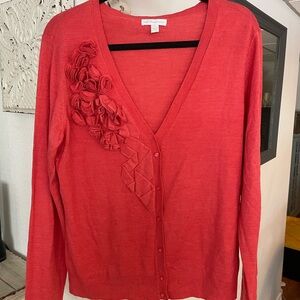 New York & Company Red Floral Appliqué V-Neck Cardigan